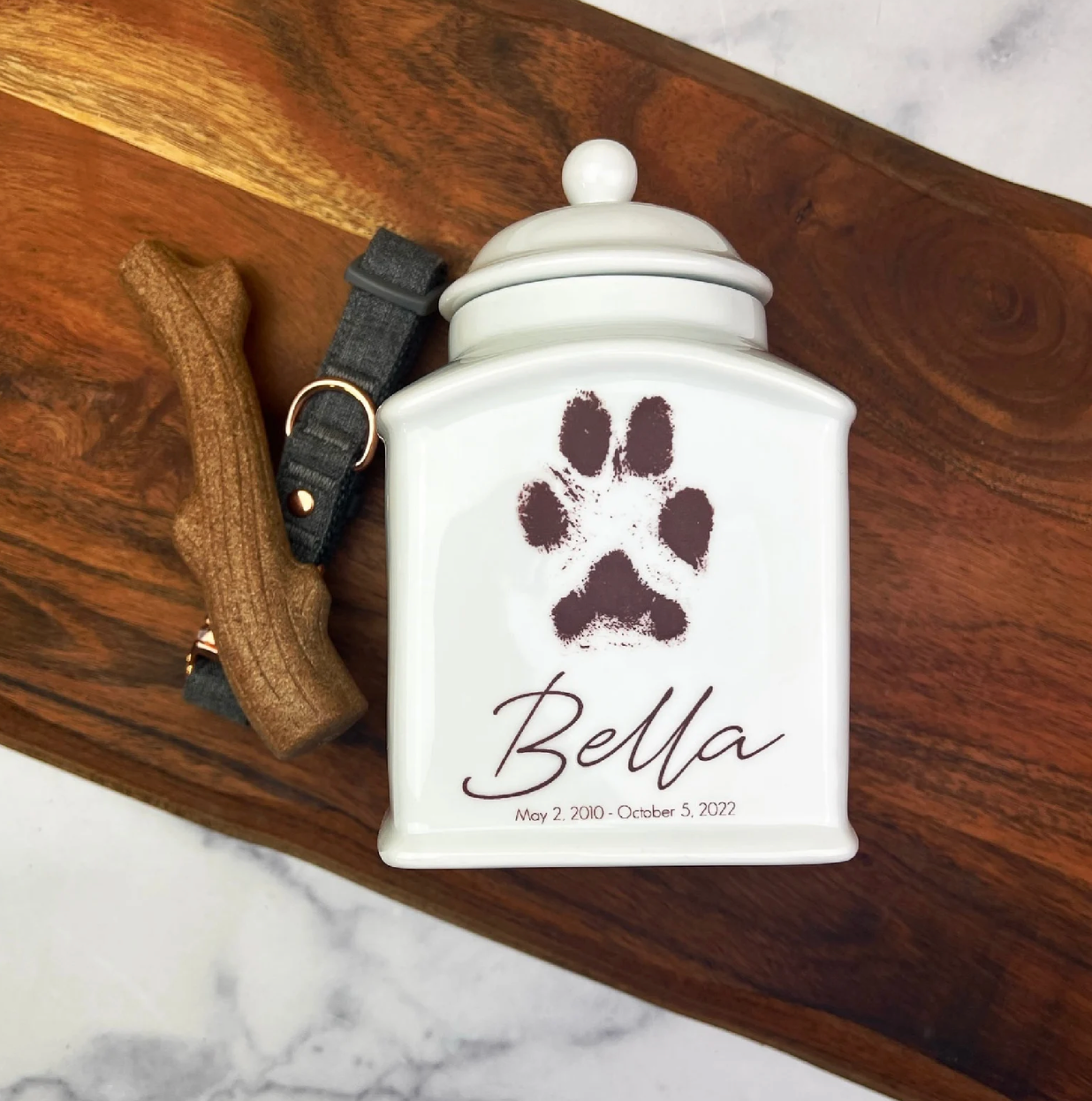 PET URN (UNDER 50 LBS.)
